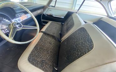 Chrysler-Windsor-1960-Yellow-amp-White-Black-amp-Gold-11