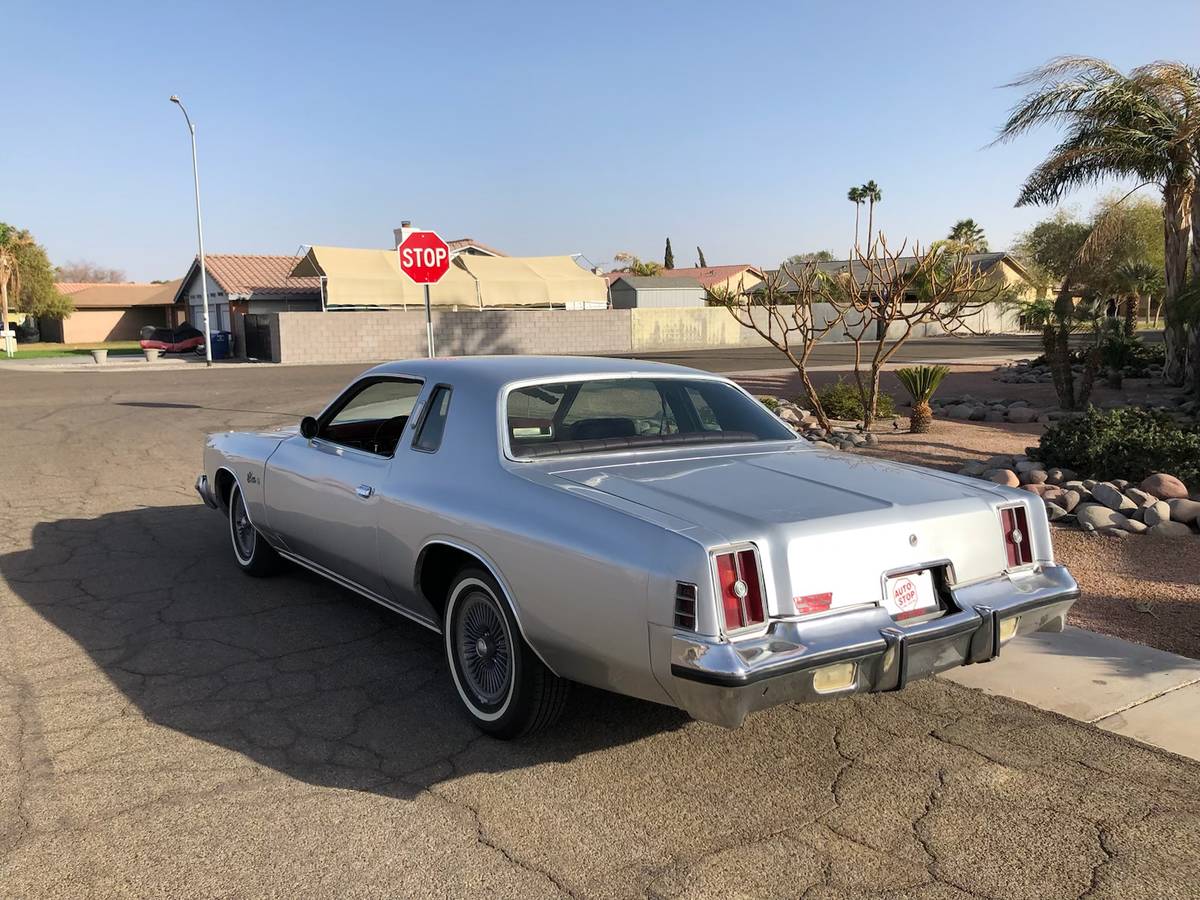 Chrysler-cordoba-1976-silver-3