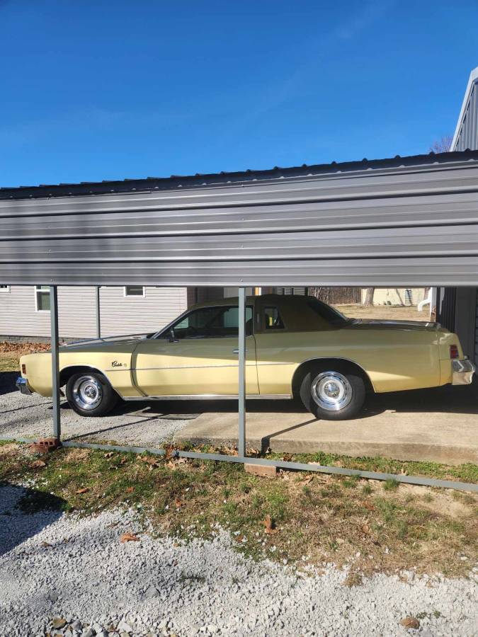 Chrysler-cordoba-1977-6