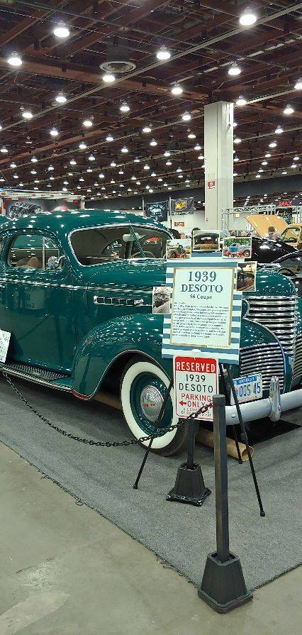 Chrysler-desoto-2-door-coupe-1939-green-2