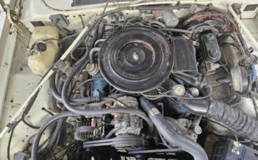 Chrysler-diesel-1983-white-10