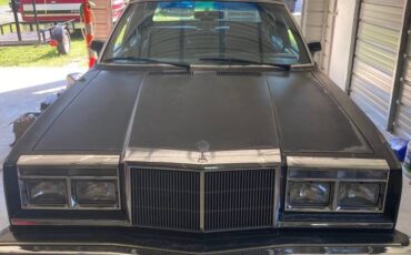 Chrysler-fifth-avenue-1988-black-13