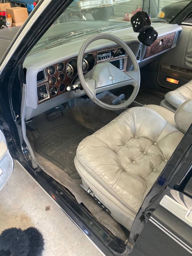 Chrysler-fifth-avenue-1988-black-8