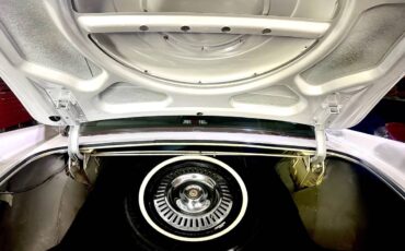 Chrysler-imperial-1958-23