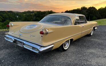 Chrysler-imperial-1958-yellow-12