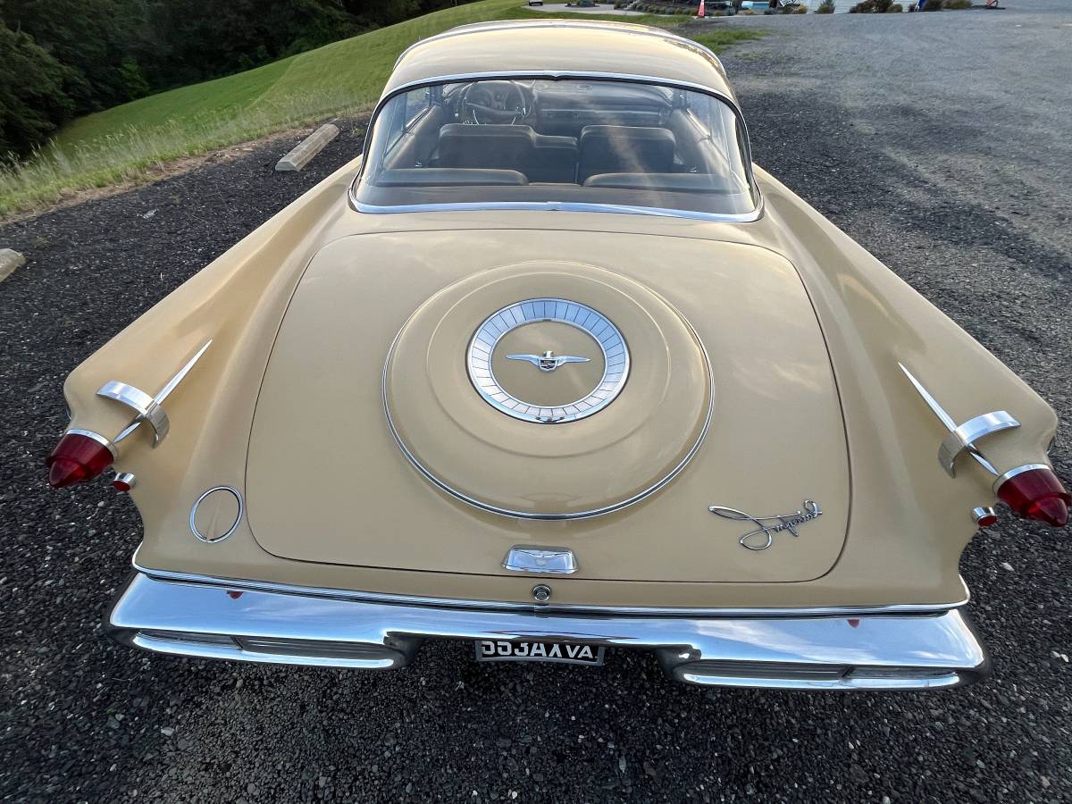 Chrysler-imperial-1958-yellow-13