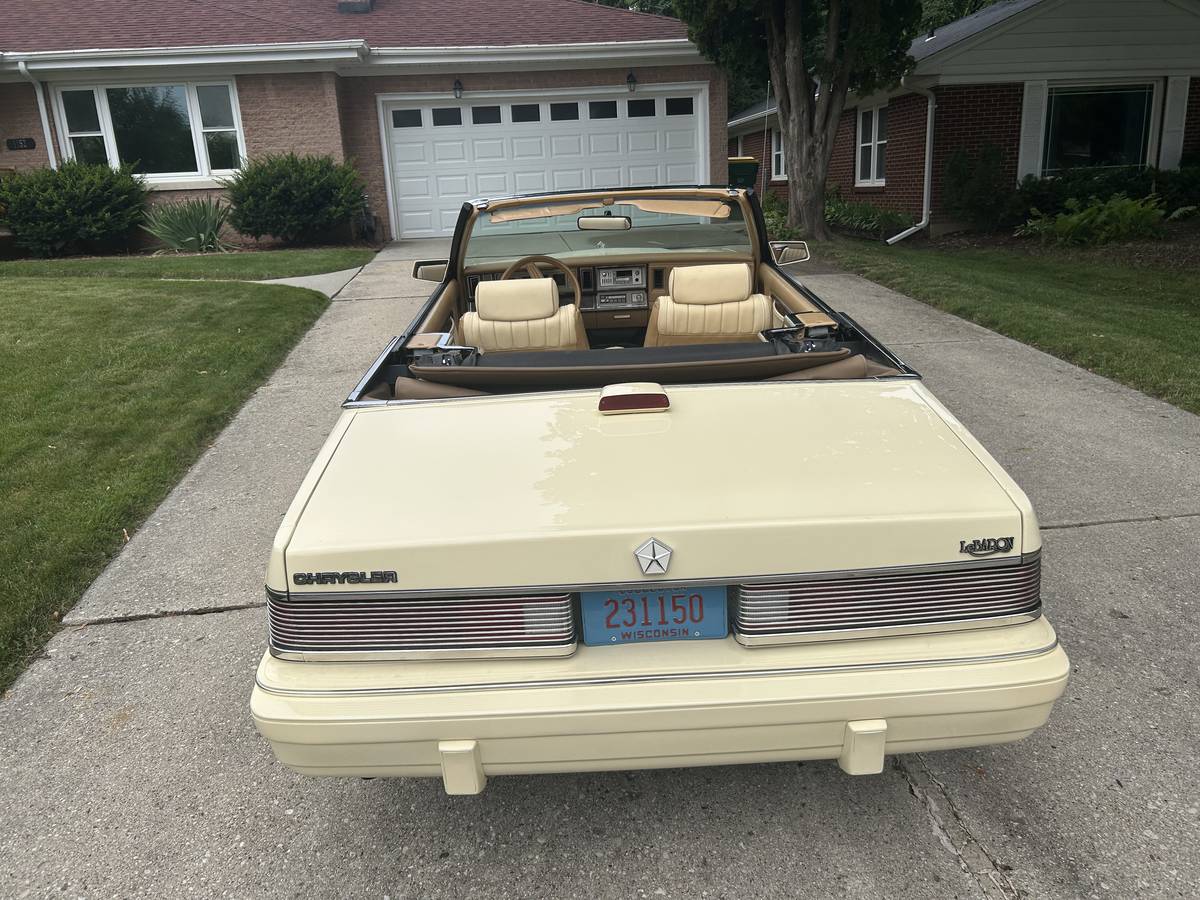 Chrysler-la-baron-convertible-marc-cross-1986-white-18