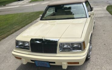 Chrysler-la-baron-convertible-marc-cross-1986-white-5