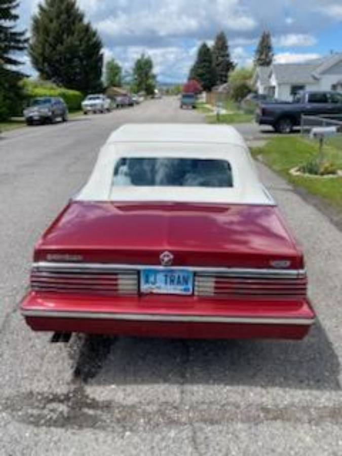 Chrysler-lebaron-1985-red-3