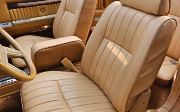 Chrysler-lebaron-1985-yellow-5
