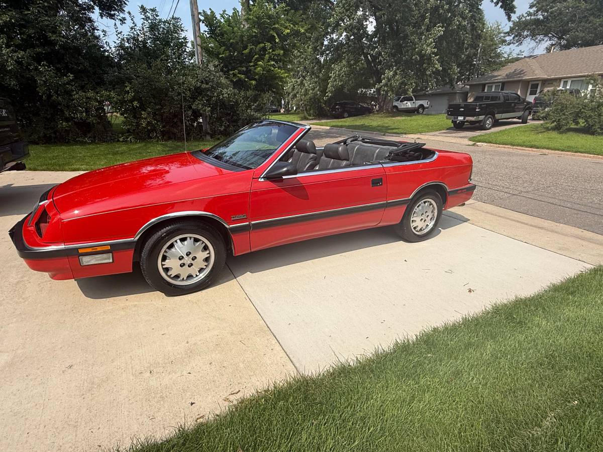 Chrysler-lebaron-1988-red-12