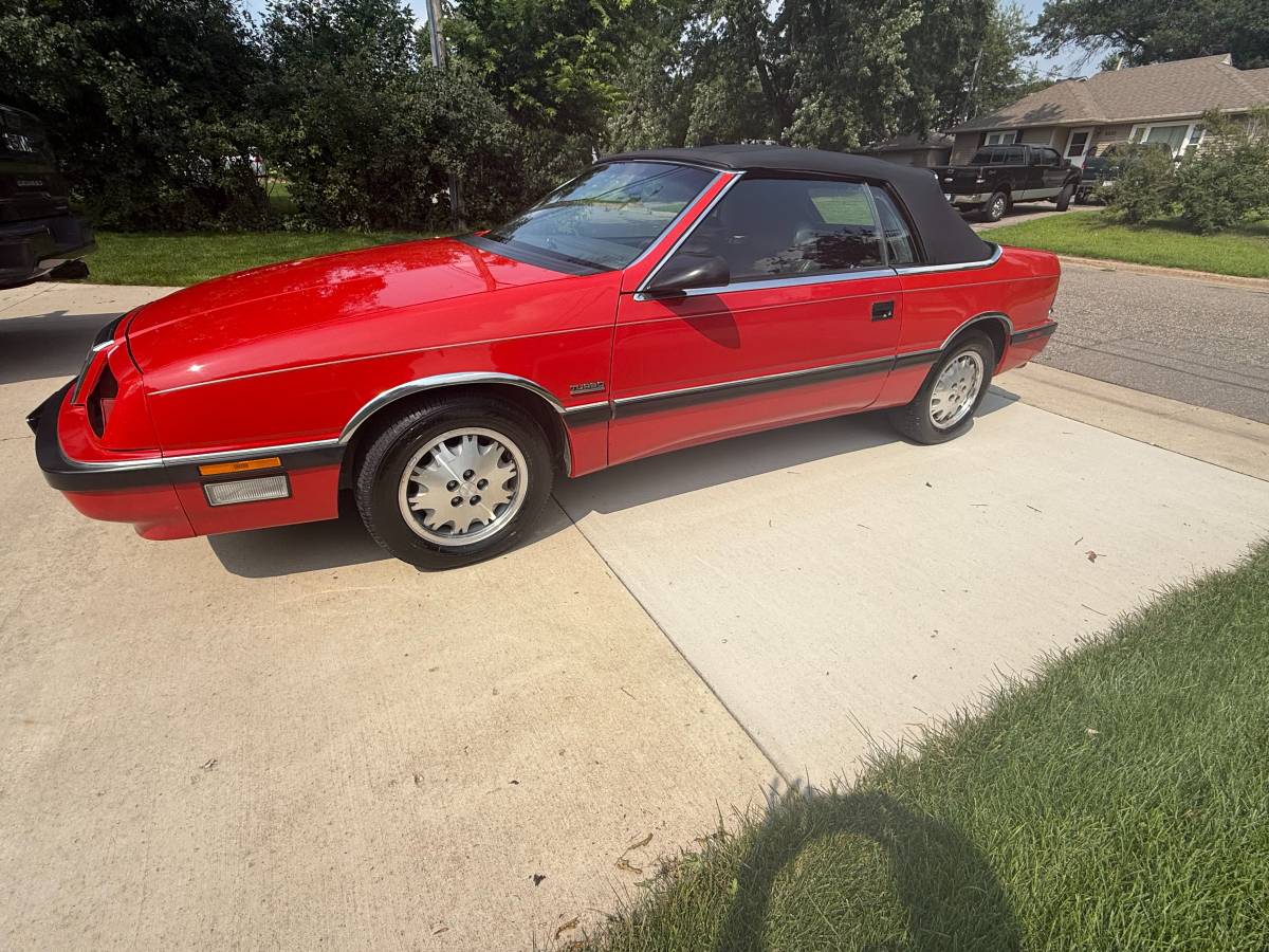 Chrysler-lebaron-1988-red-7