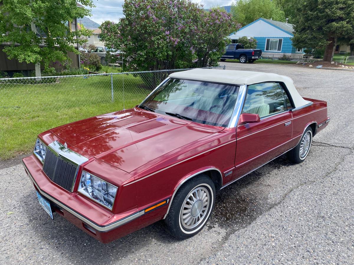Chrysler-lebaron-convertible-1985-red-1