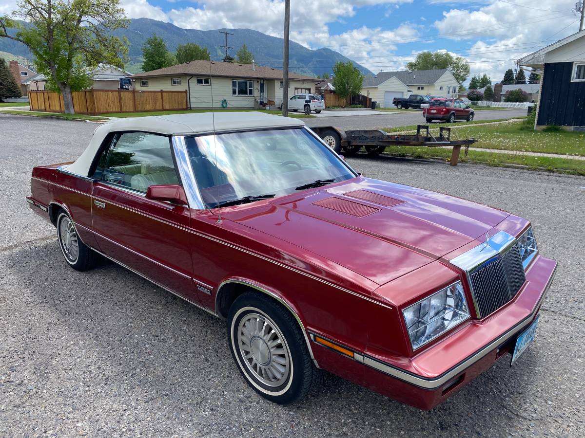 Chrysler-lebaron-convertible-1985-red-5