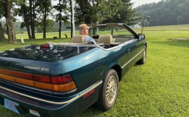Chrysler-lebaron-gtc-1994-green-5