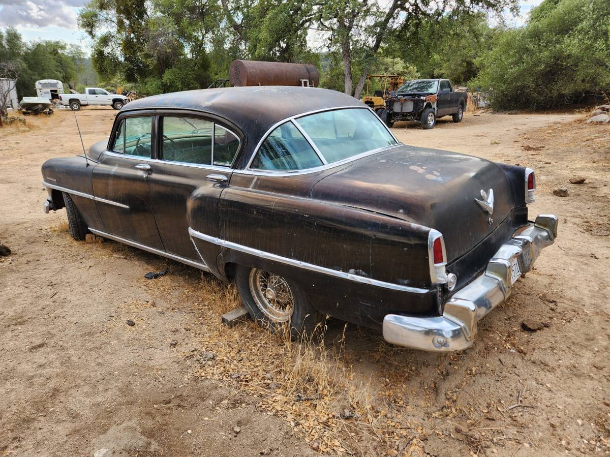Chrysler-new-yorker-1953-black-1