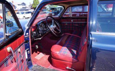 Chrysler-new-yorker-1953-blue-13