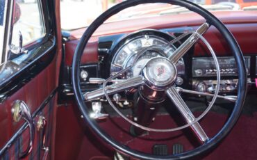 Chrysler-new-yorker-1953-blue-18