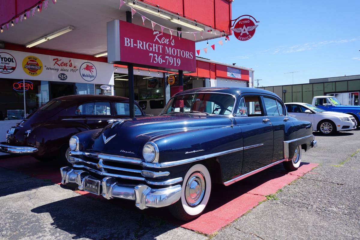 Chrysler-new-yorker-1953-blue-20