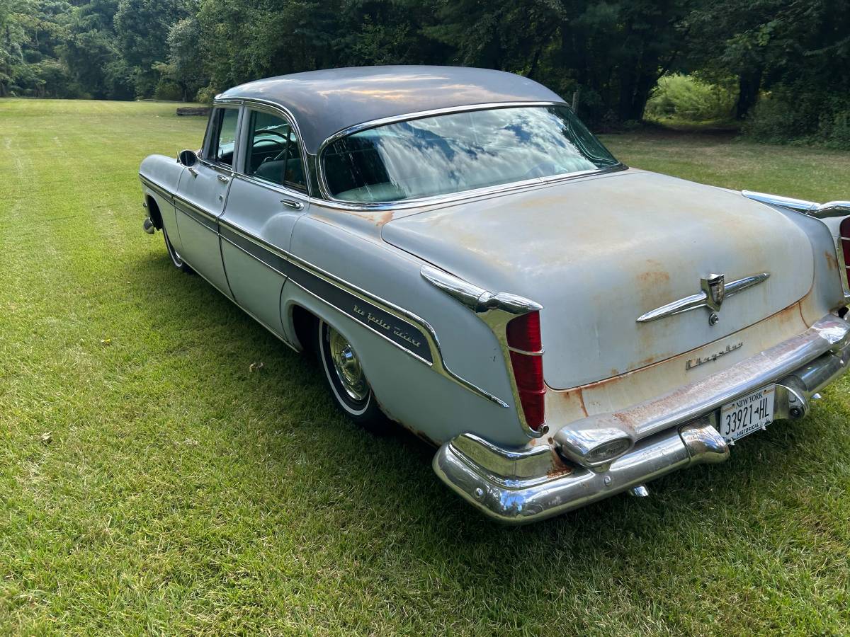 Chrysler-new-yorker-1955-blue-11