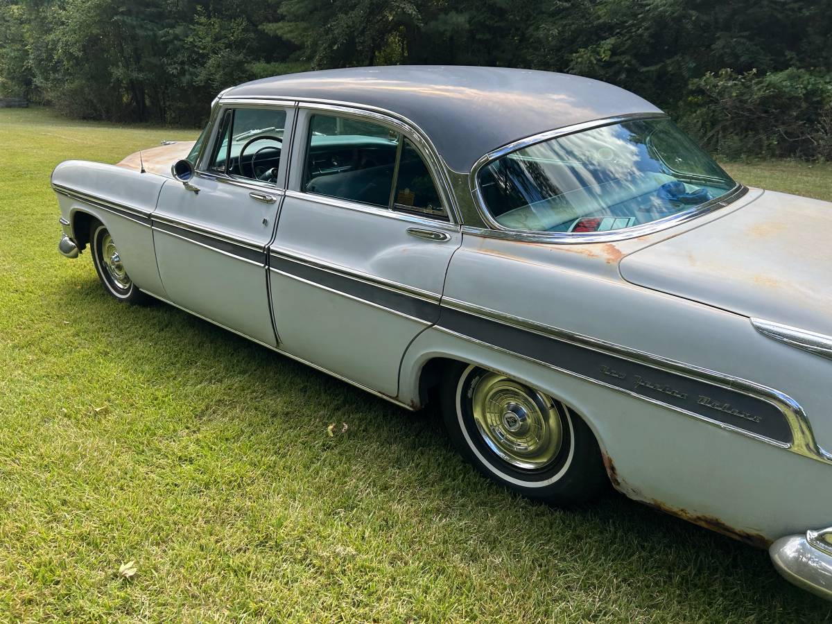 Chrysler-new-yorker-1955-blue-2