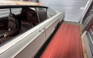 Chrysler-new-yorker-1967-white-15