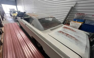 Chrysler-new-yorker-1967-white-18