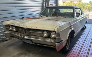 Chrysler-new-yorker-1967-white