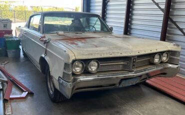 Chrysler-new-yorker-1967-white-7