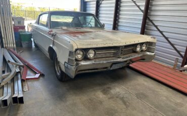 Chrysler-new-yorker-1967-white-8