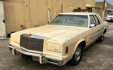 Chrysler-new-yorker-1979-custom-2