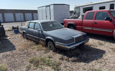 Chrysler-new-yorker-fifth-avenue-1991-blue-1