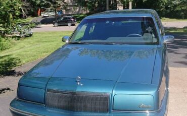 Chrysler-new-yorker-fifth-avenue-1992-green-1