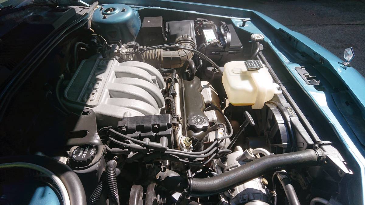Chrysler-new-yorker-fifth-avenue-1992-green-11