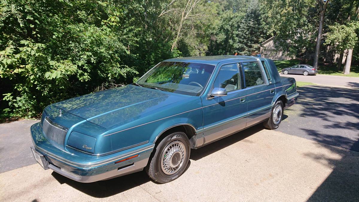 Chrysler-new-yorker-fifth-avenue-1992-green-2