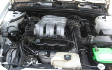 Chrysler-new-yorker-fifth-avenue-1993-white-10