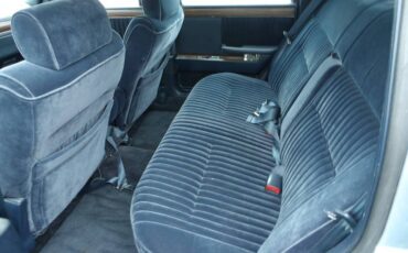 Chrysler-new-yorker-salon-1991-blue-12