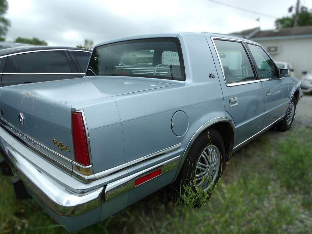 Chrysler-new-yorker-salon-1991-blue-4