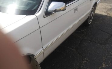Chrysler-new-yorker-salon-1992-white-8