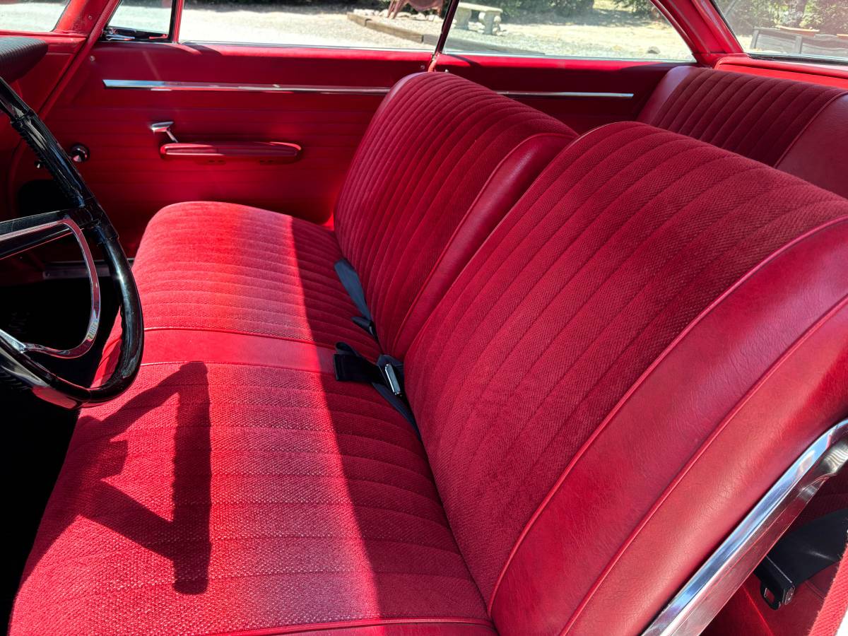 Chrysler-newport-1962-white-5