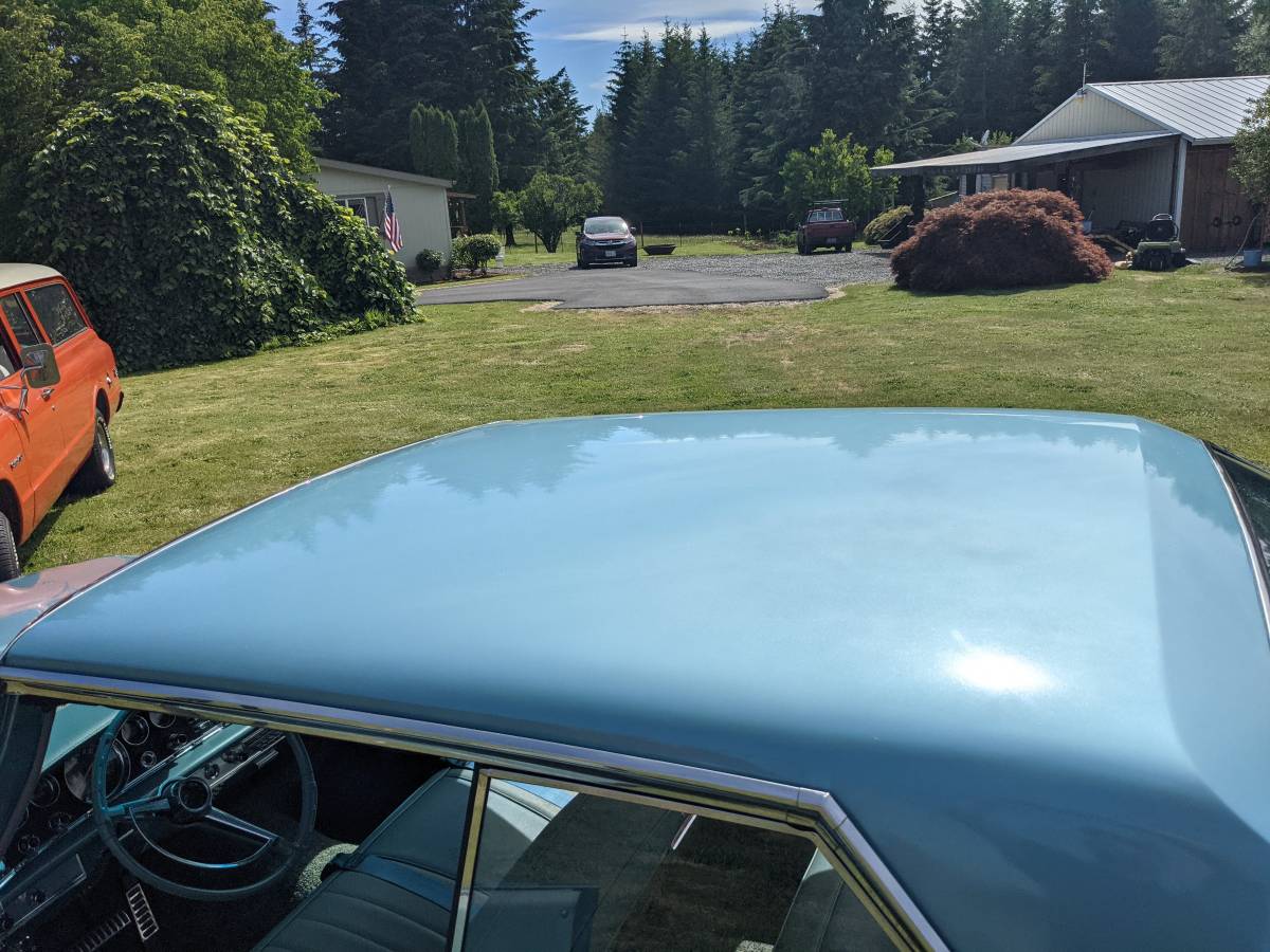 Chrysler-newport-1963-green-11