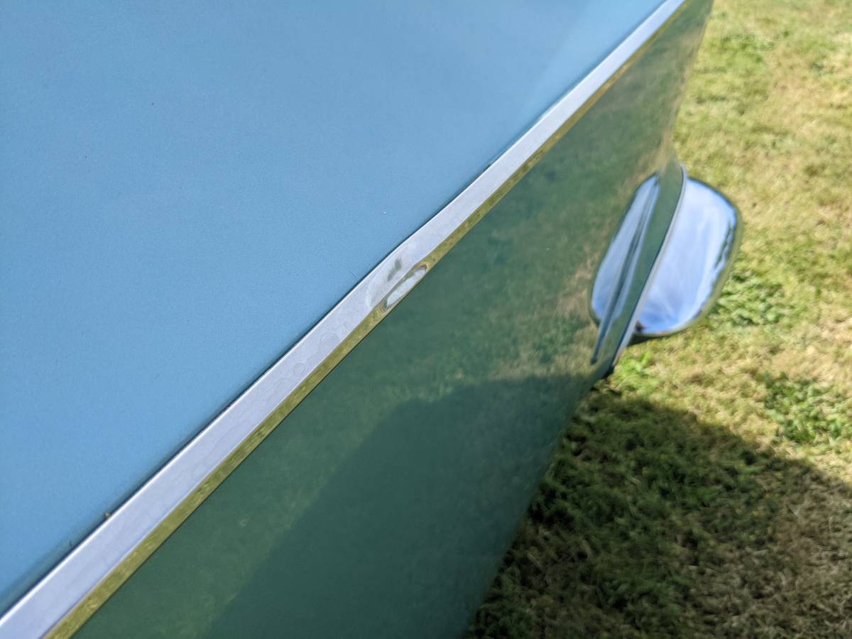 Chrysler-newport-1963-green-2