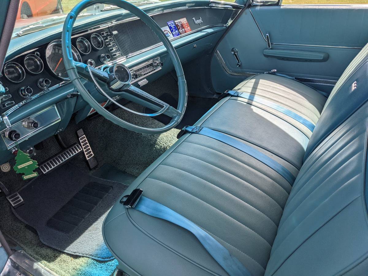 Chrysler-newport-1963-green-6
