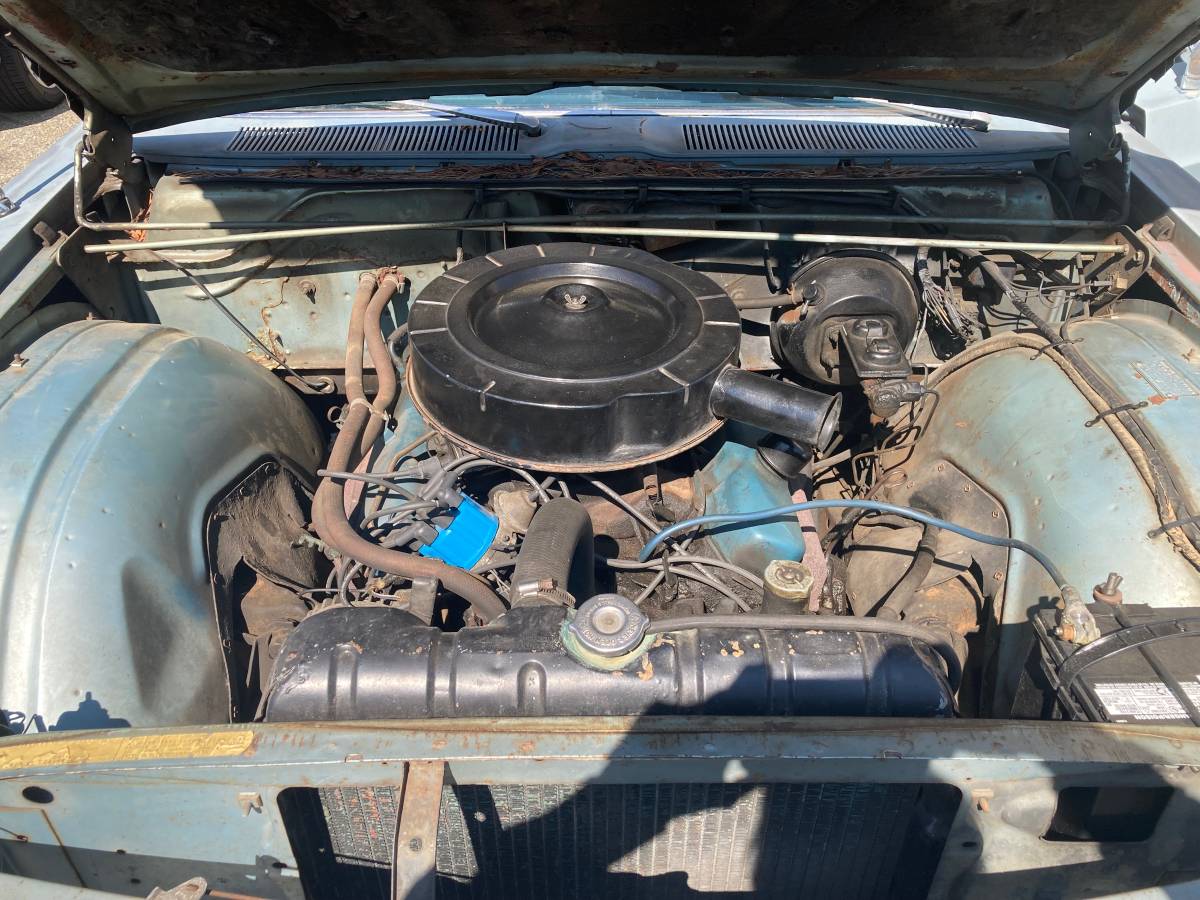 Chrysler-newport-1967-blue-12