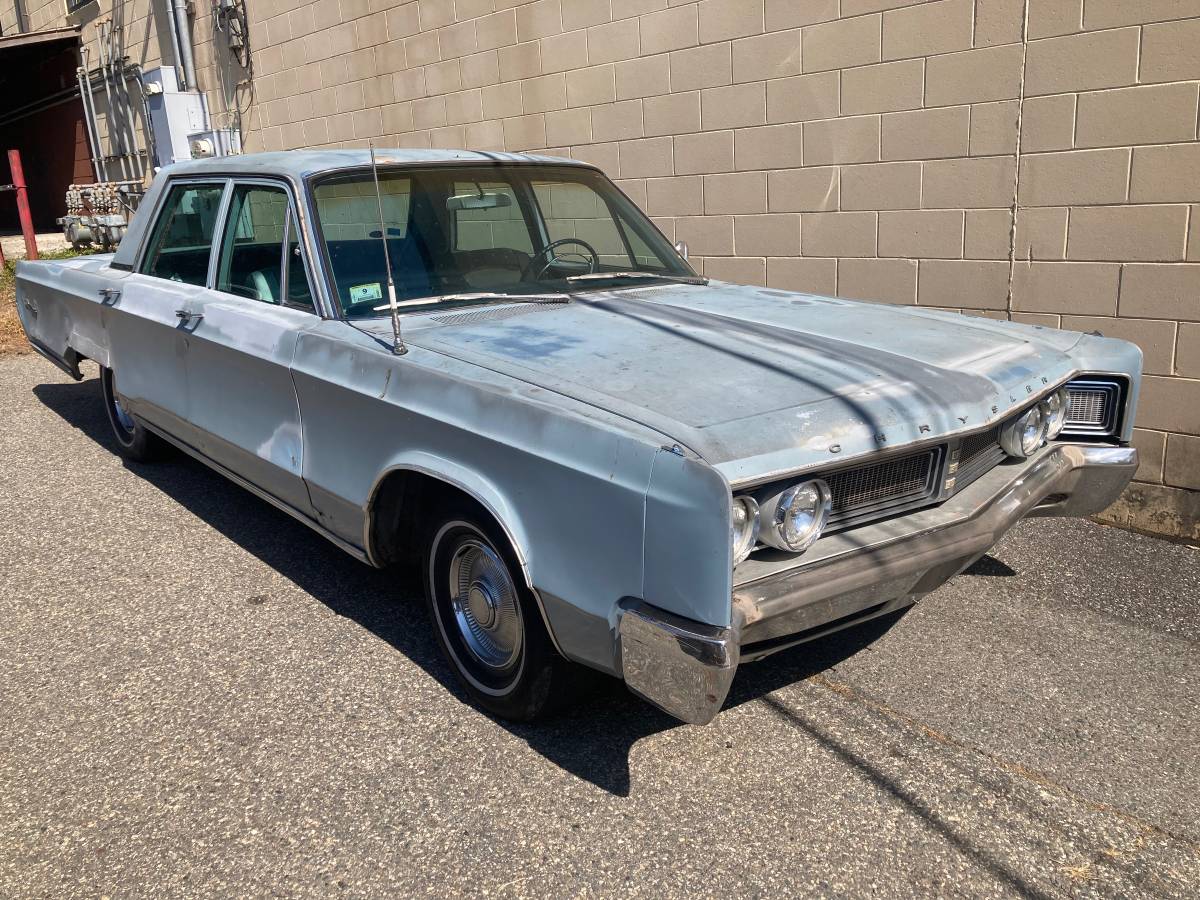 Chrysler-newport-1967-blue-4