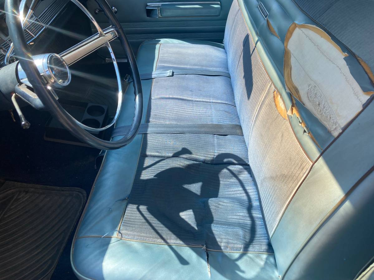 Chrysler-newport-1967-blue-9