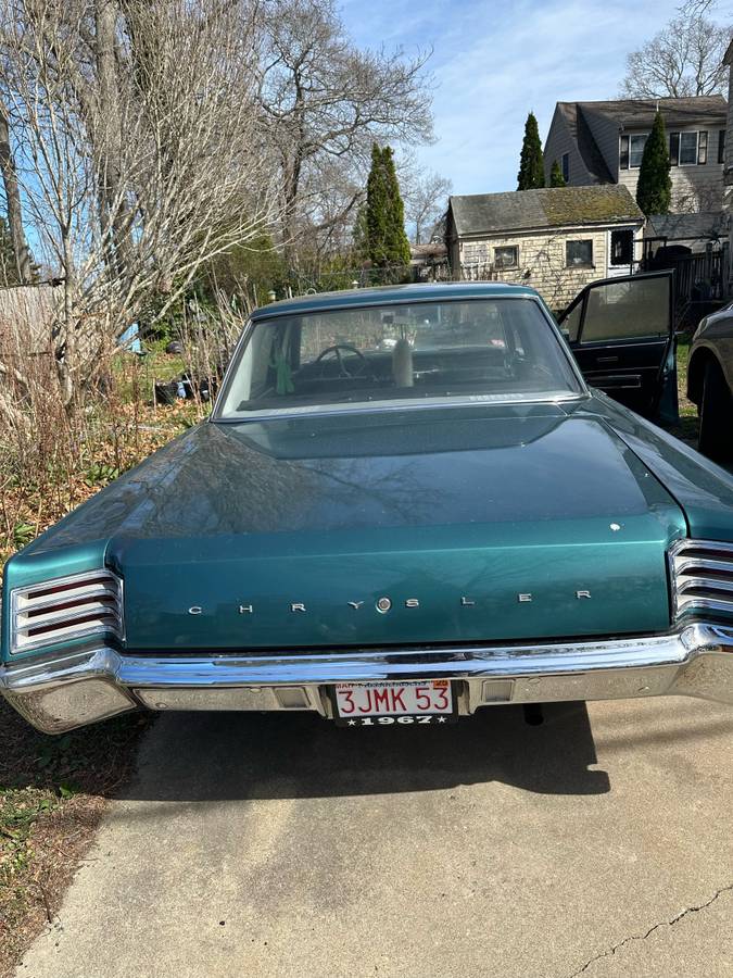Chrysler-newport-1967-green-4