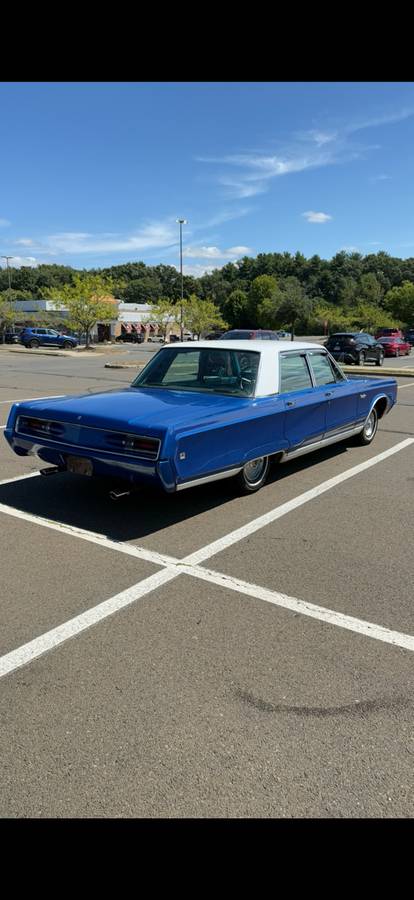 Chrysler-newport-1968-blue-9