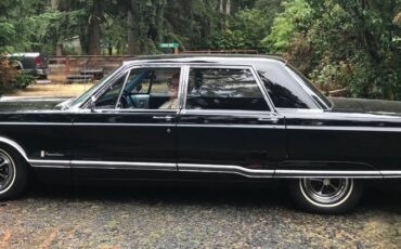 Chrysler-newport-custom-1967-black