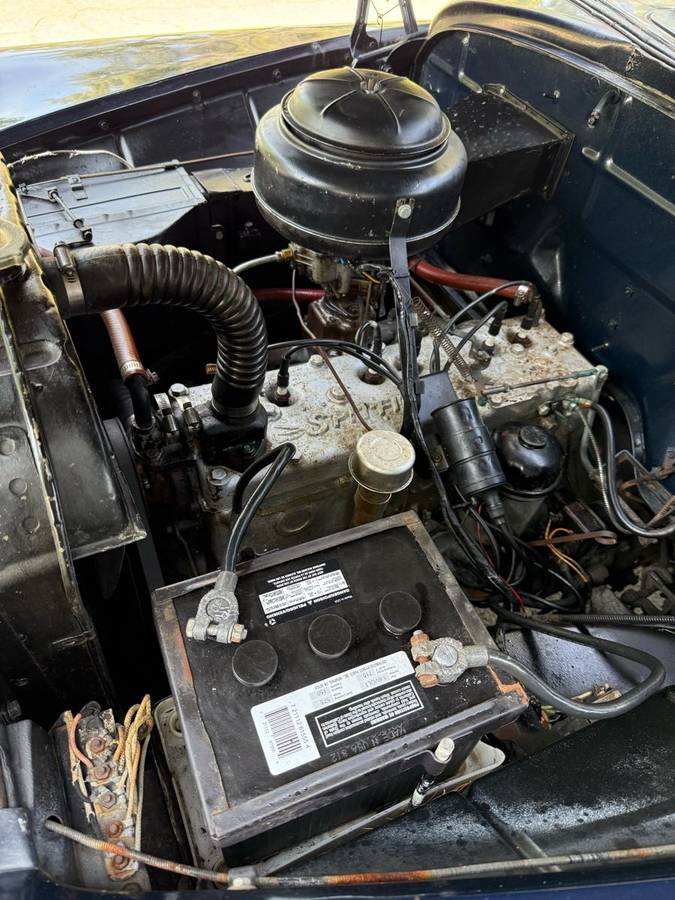 Chrysler-royal-1949-blue-11